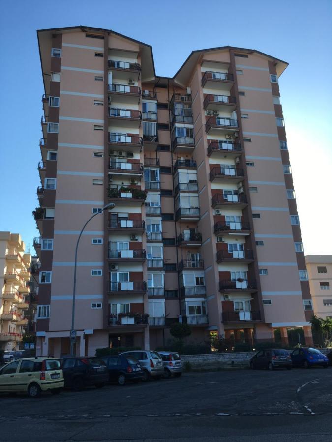 B&B Al Campanile Taranto Luaran gambar
