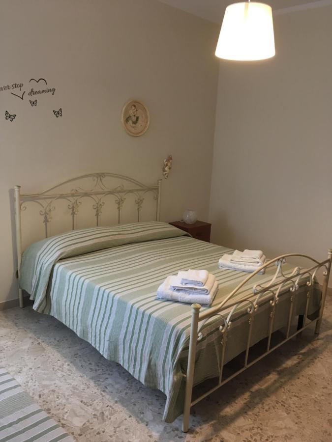 B&B Al Campanile Taranto Luaran gambar